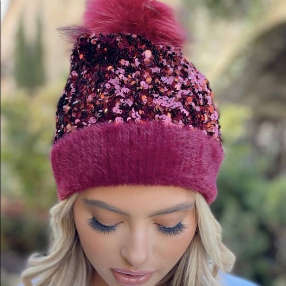 Women’s pink sequence  Beanie - Picture 3 of 4